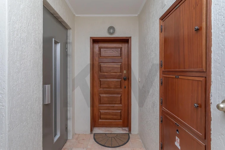 Apartamento T3 para Venda em Cascais e Estoril Foto 30