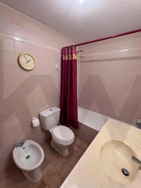 Apartamento T1 para Arrendamento em Caniço