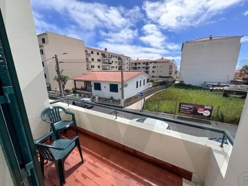 Apartamento T1 para Arrendamento em Caniço