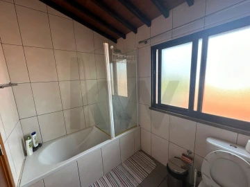 Moradia T4 para Venda em Vila do Porto
