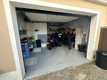 Moradia T4 para Venda em Vila do Porto