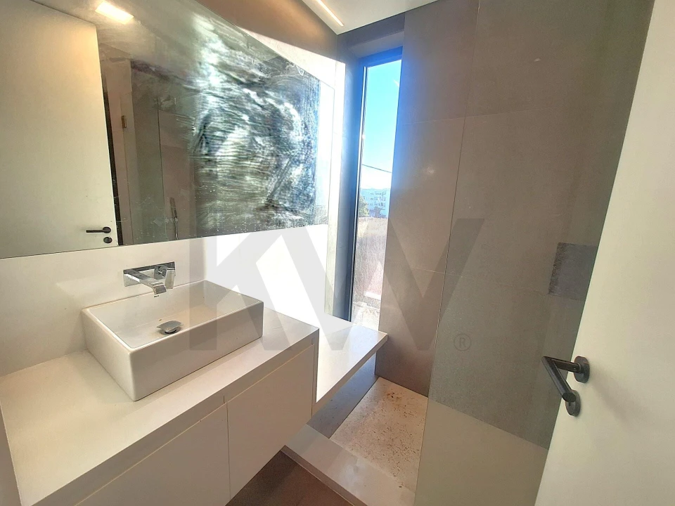 Apartamento T3 para Venda em Alcochete Foto 11