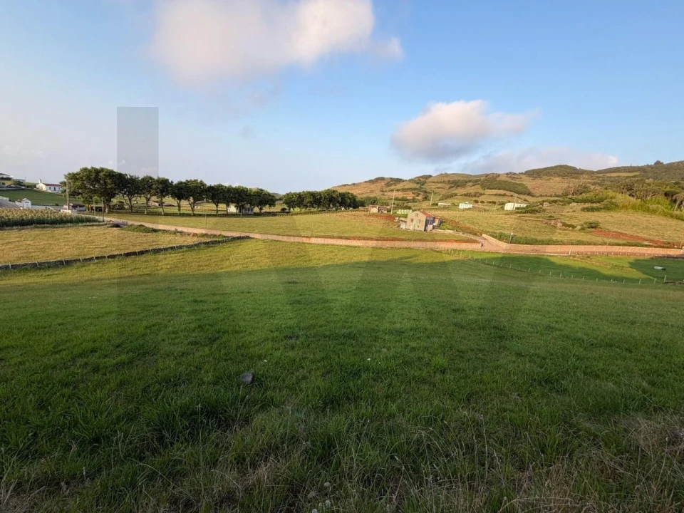 Terreno para Venda em São Pedro Foto 1