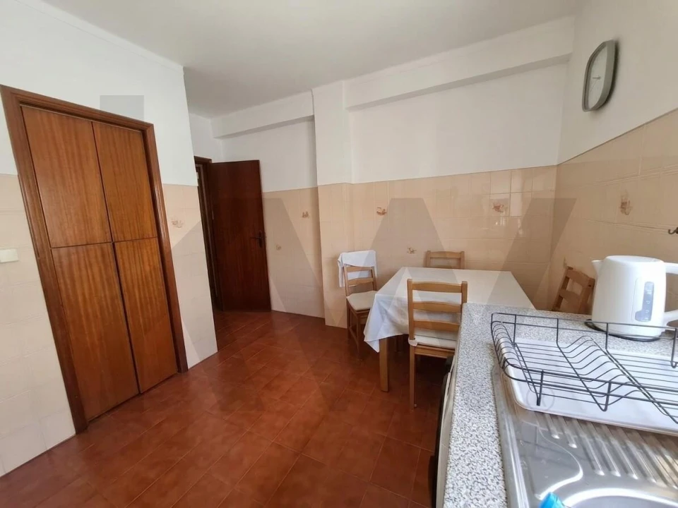 Apartamento T2 para Venda em Atouguia da Baleia Foto 8