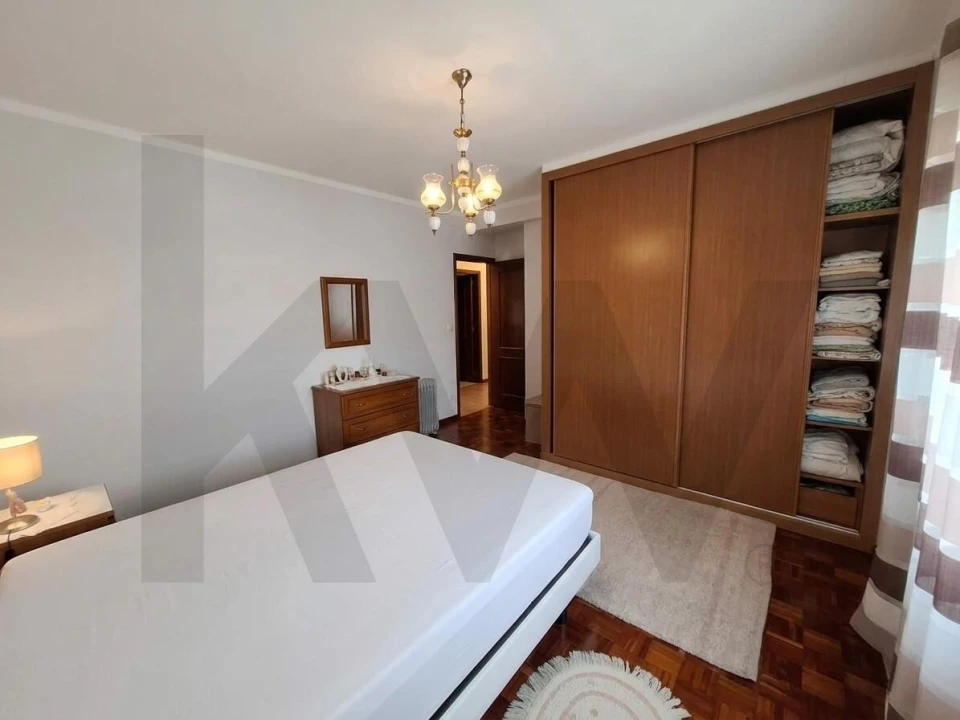Apartamento T2 para Venda em Atouguia da Baleia Foto 6