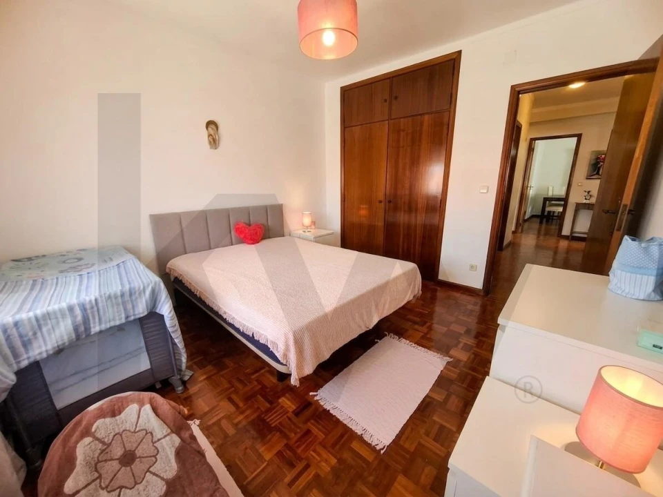 Apartamento T2 para Venda em Atouguia da Baleia Foto 12
