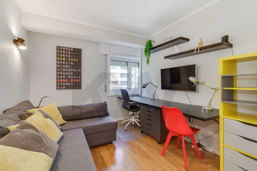 Apartamento T2 para Arrendamento em Lumiar Foto 19
