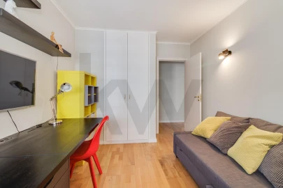 Apartamento T2 para Arrendamento em Lumiar
