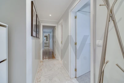 Apartamento T2 para Arrendamento em Lumiar