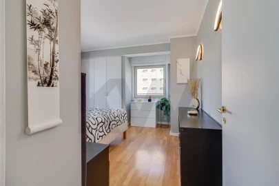 Apartamento T2 para Arrendamento em Lumiar