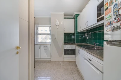 Apartamento T2 para Arrendamento em Lumiar