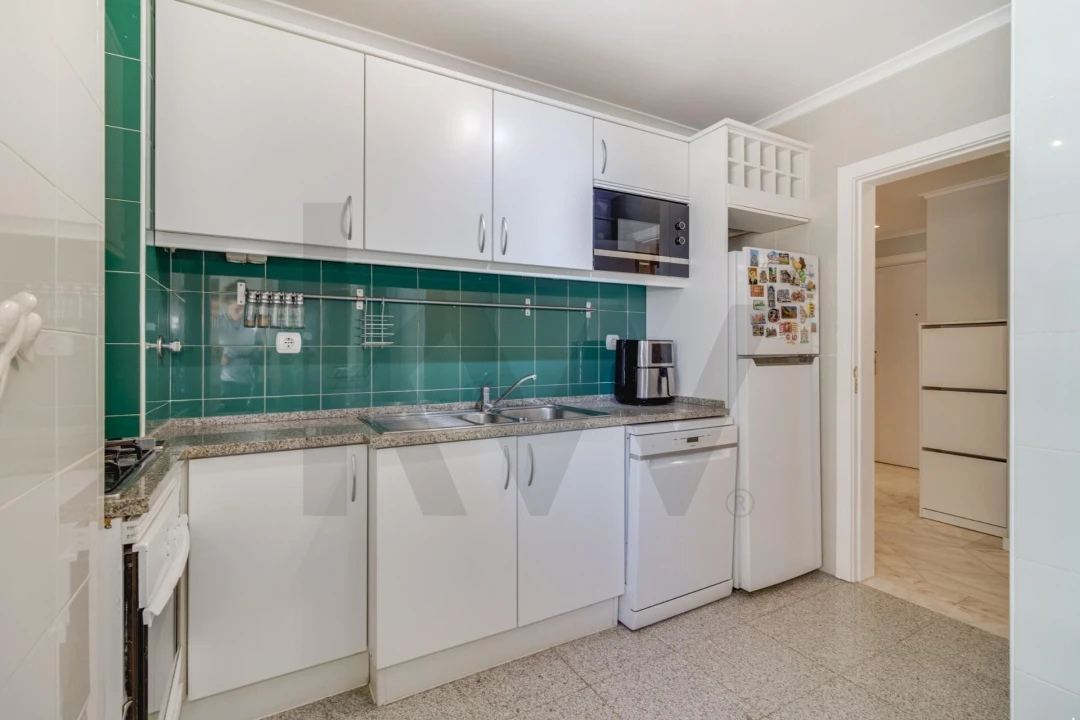 Apartamento T2 para Arrendamento em Lumiar Foto 23