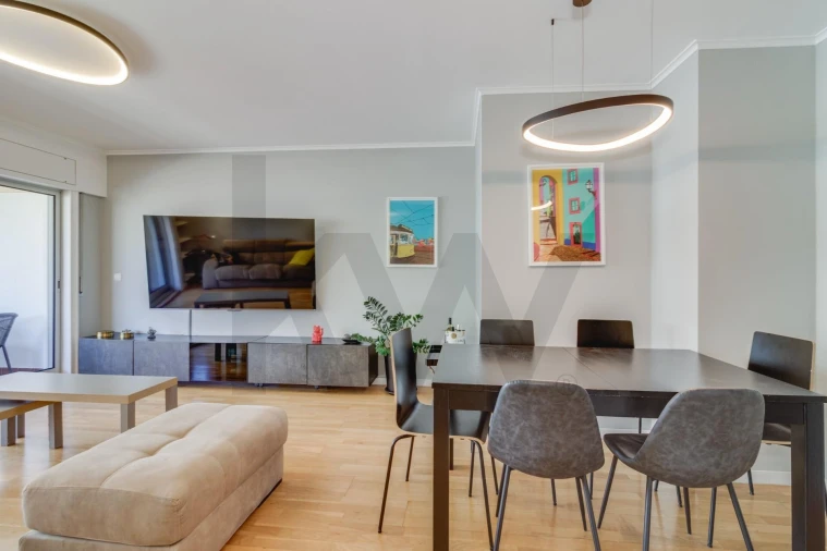 Apartamento T2 para Arrendamento em Lumiar Foto 3