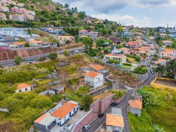 Moradia T3 para Venda em São Gonçalo