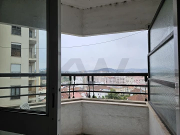 Apartamento T2 para Arrendamento em São Martinho do Bispo e Ribeira de Frades