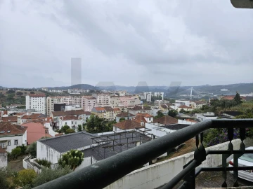 Apartamento T2 para Arrendamento em São Martinho do Bispo e Ribeira de Frades
