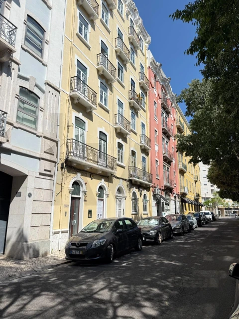 Loja para Arrendamento em Avenidas Novas