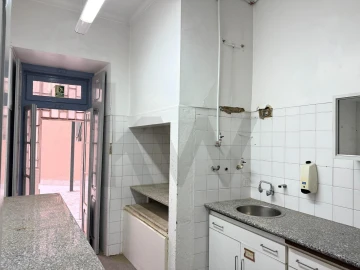 Loja para Arrendamento em Avenidas Novas