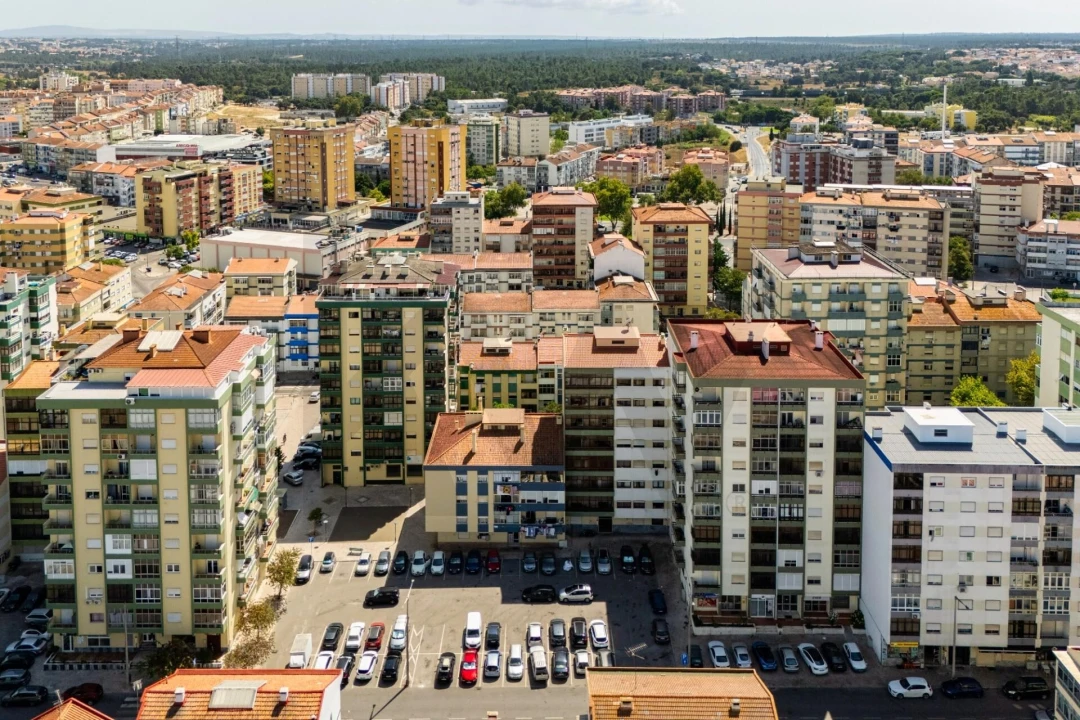 Apartamento T2 para Venda em Amora Foto 28