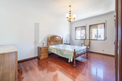Apartamento T3 para Venda em Santa Maria da Feira, Travanca, Sanfins e Espargo
