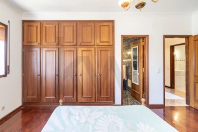 Apartamento T3 para Venda em Santa Maria da Feira, Travanca, Sanfins e Espargo