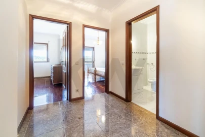 Apartamento T3 para Venda em Santa Maria da Feira, Travanca, Sanfins e Espargo