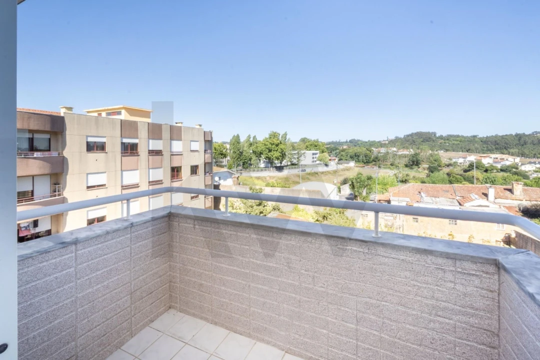 Apartamento T3 para Venda em Santa Maria da Feira, Travanca, Sanfins e Espargo Foto 10