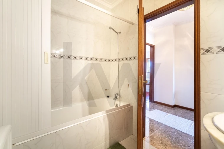 Apartamento T3 para Venda em Santa Maria da Feira, Travanca, Sanfins e Espargo Foto 28