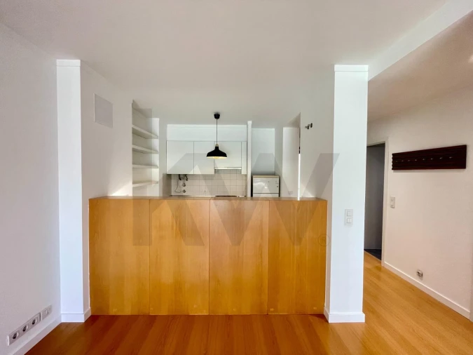 Apartamento T1 para Arrendamento em Santa Maria Maior Foto 18