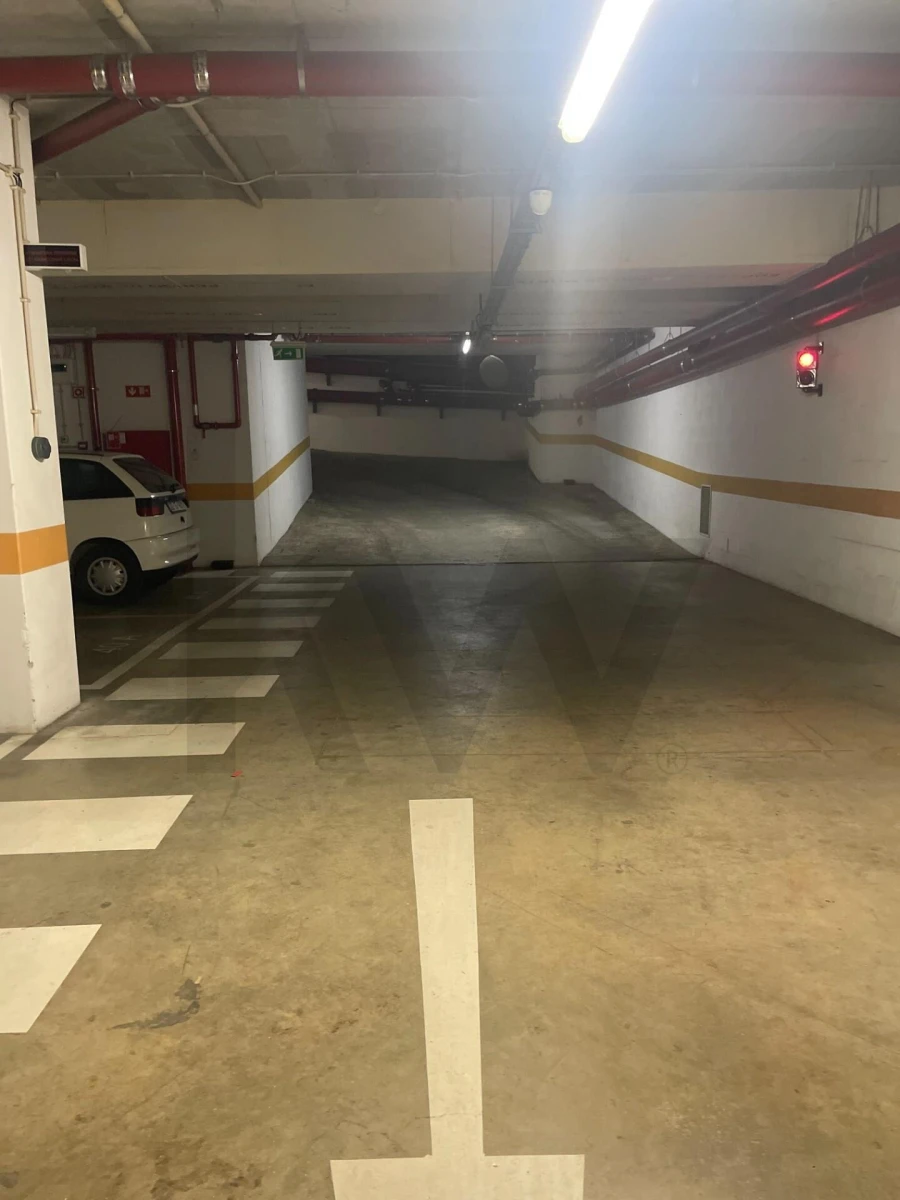 Apartamento T1 para Arrendamento em Santa Maria Maior Foto 31