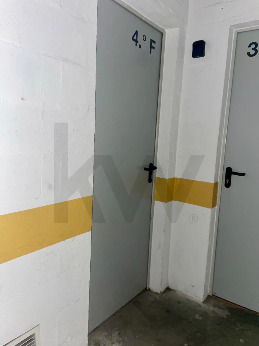 Apartamento T1 para Arrendamento em Santa Maria Maior Foto 30