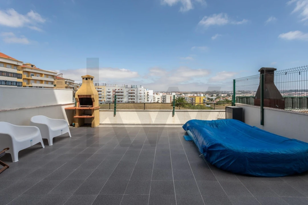 Apartamento T2 para Venda em São Domingos de Rana Foto 27