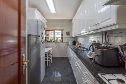 Apartamento T2 para Venda em São Domingos de Rana