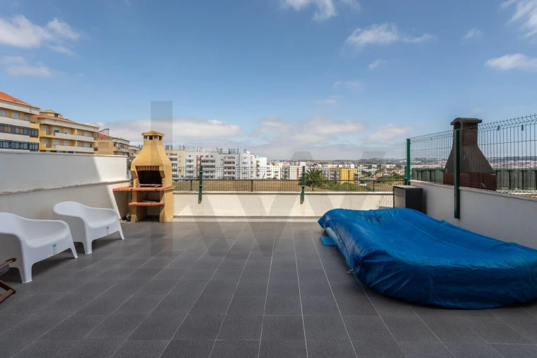 Apartamento T2 para Venda em São Domingos de Rana Foto 27