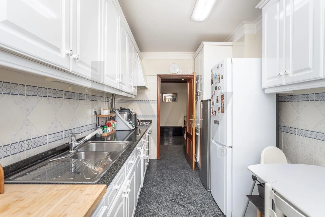 Apartamento T2 para Venda em São Domingos de Rana Foto 23