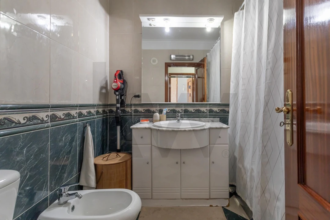 Apartamento T2 para Venda em São Domingos de Rana Foto 21
