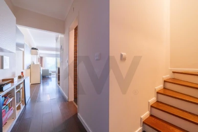 Apartamento T2 para Venda em Sesimbra (Santiago)