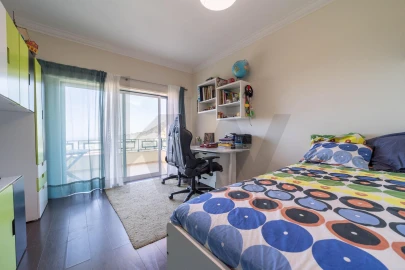 Apartamento T2 para Venda em Sesimbra (Santiago)