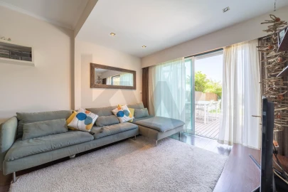 Apartamento T2 para Venda em Sesimbra (Santiago)