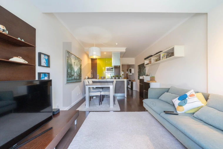 Apartamento T2 para Venda em Sesimbra (Santiago) Foto 8
