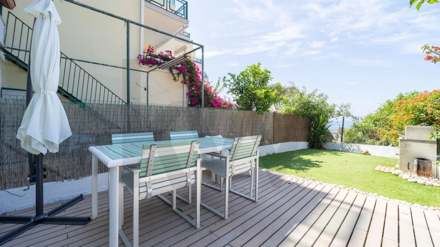 Apartamento T2 para Venda em Sesimbra (Santiago)
