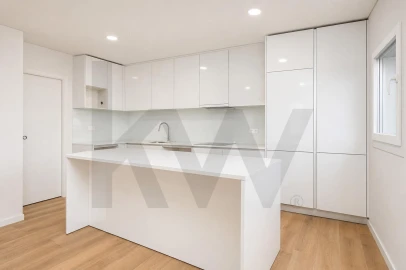 Apartamento T2 para Venda em Venteira