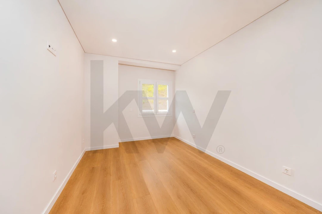 Apartamento T2 para Venda em Venteira Foto 17