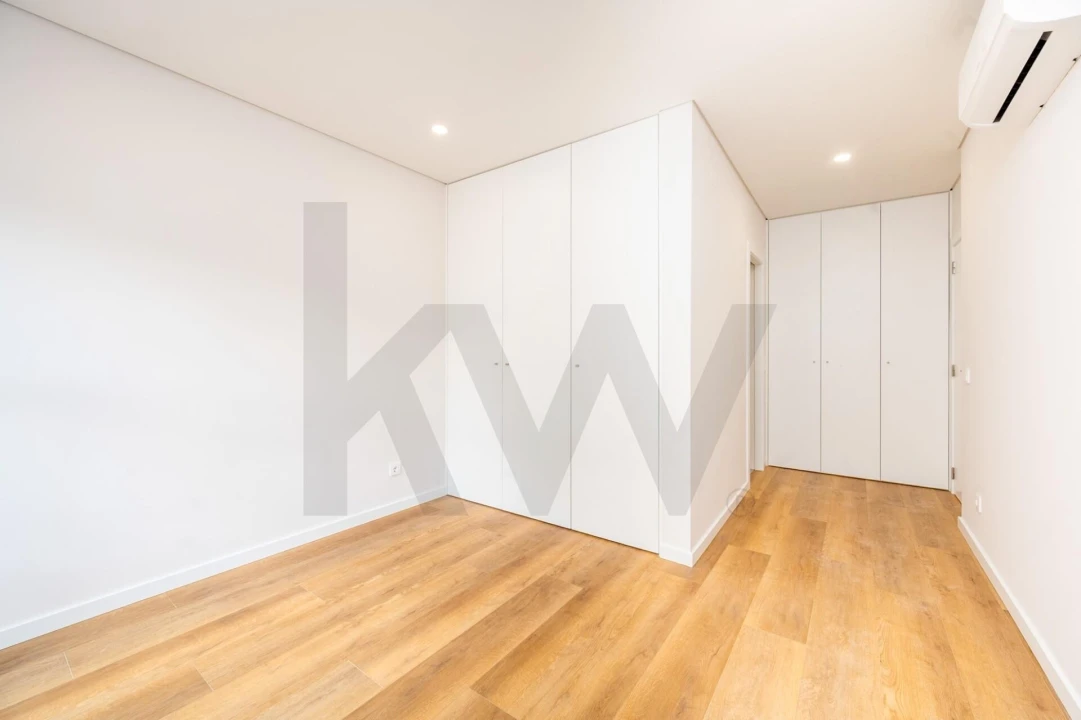 Apartamento T2 para Venda em Venteira Foto 13