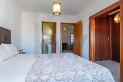 Apartamento T5 para Venda em Encosta do Sol