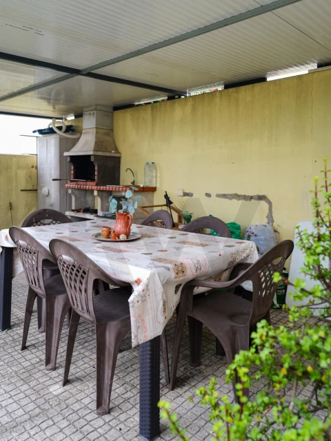 Moradia T4 para Venda em Agualva e Mira-Sintra