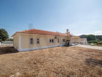 Moradia T3 para Venda em Fraguas