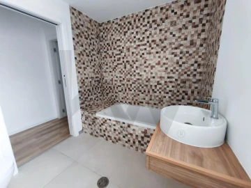 Apartamento T2 para Venda em Caniço