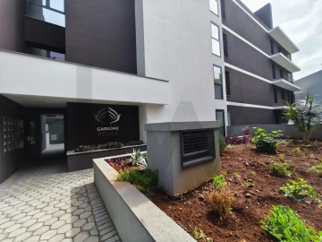Apartamento T2 para Venda em Caniço