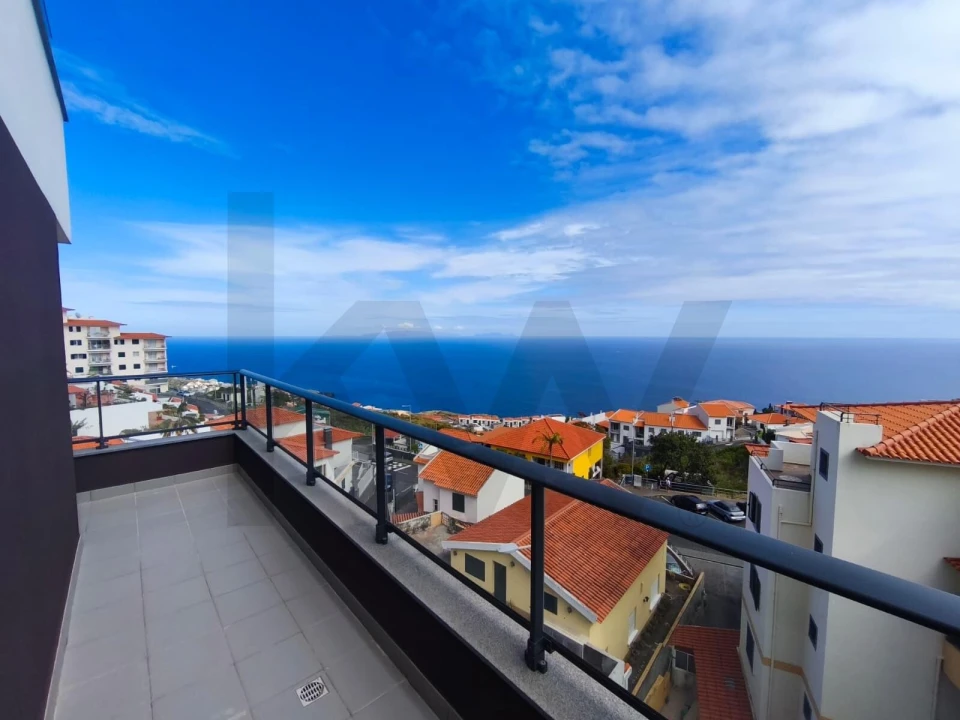 Apartamento T2 para Venda em Caniço Foto 9